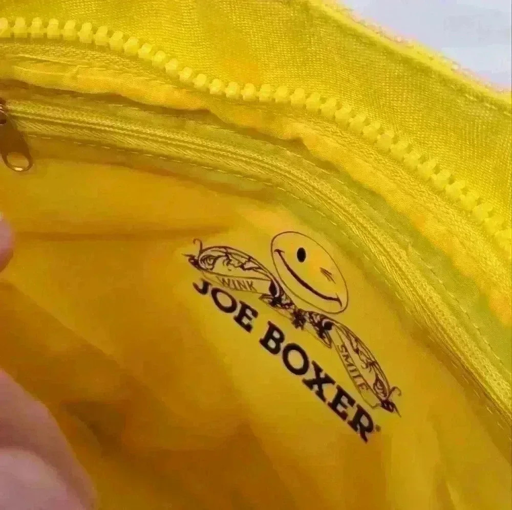 Joe Boxer small Tote - Picture 5 of 6